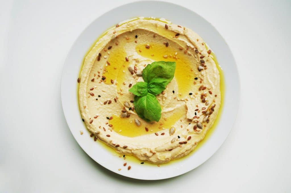 Can Dogs Eat Hummus 1